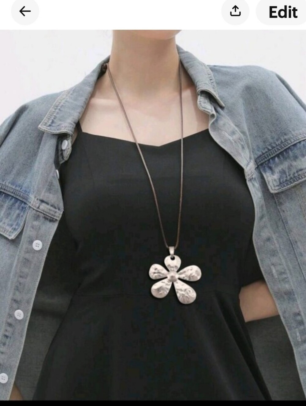 🔥Nwt Sunflower Shaped Alloy Pendant  Adjustable Necklace🔥